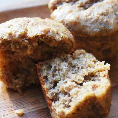 Muffins au beurre d’amandes & au sirop d’érable